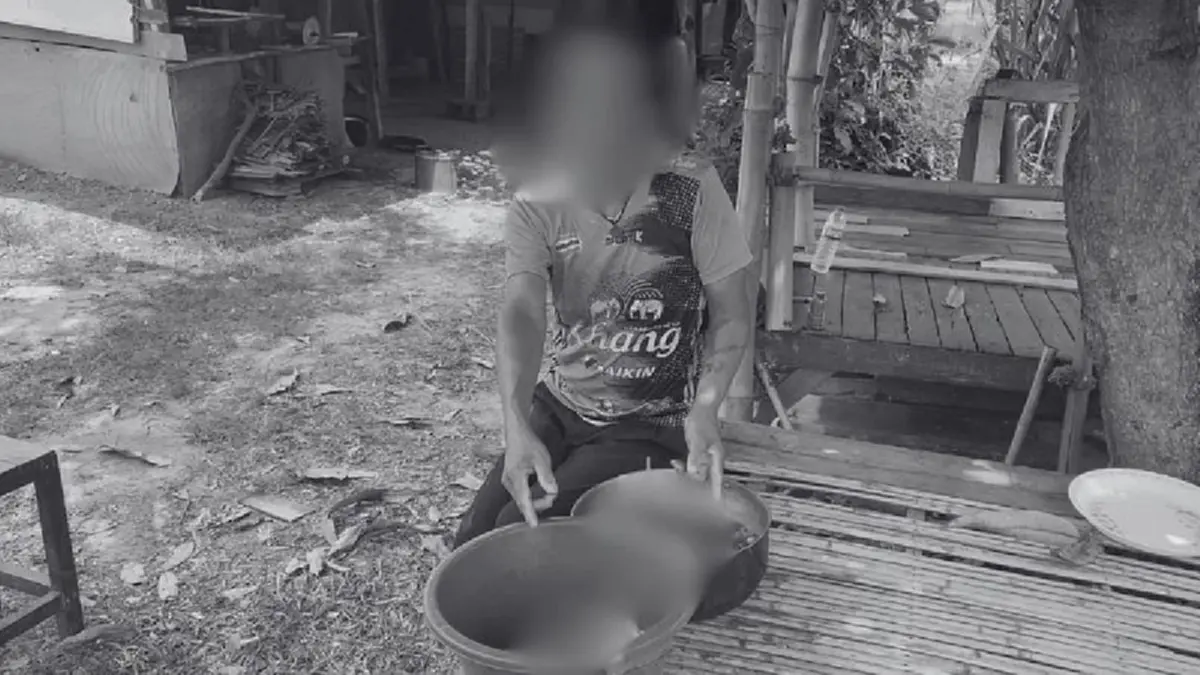 รวบคาเตา! ชายชำแหละเนื้อสุนัขอ้างเก็บซากมากิน ตรวจเจอฉี่ม่วง