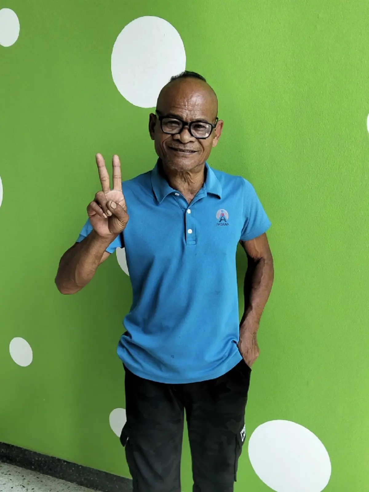 น่าห่วง ตลกดัง หายใจไม่ออก ใส่ออกซิเจน 24 ชม. หลังพบก้อนเนื้อในปอด