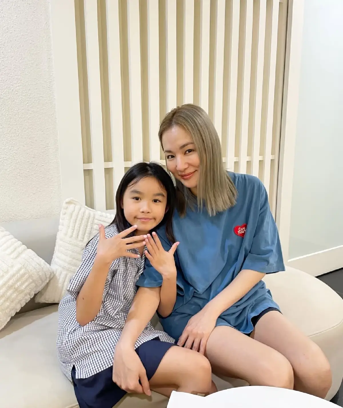 น่ารักไม่ไหว ต่าย ชุติมา เช็กอินบอสตัน ช้อปปิ้งคู่ น้องพิพิม