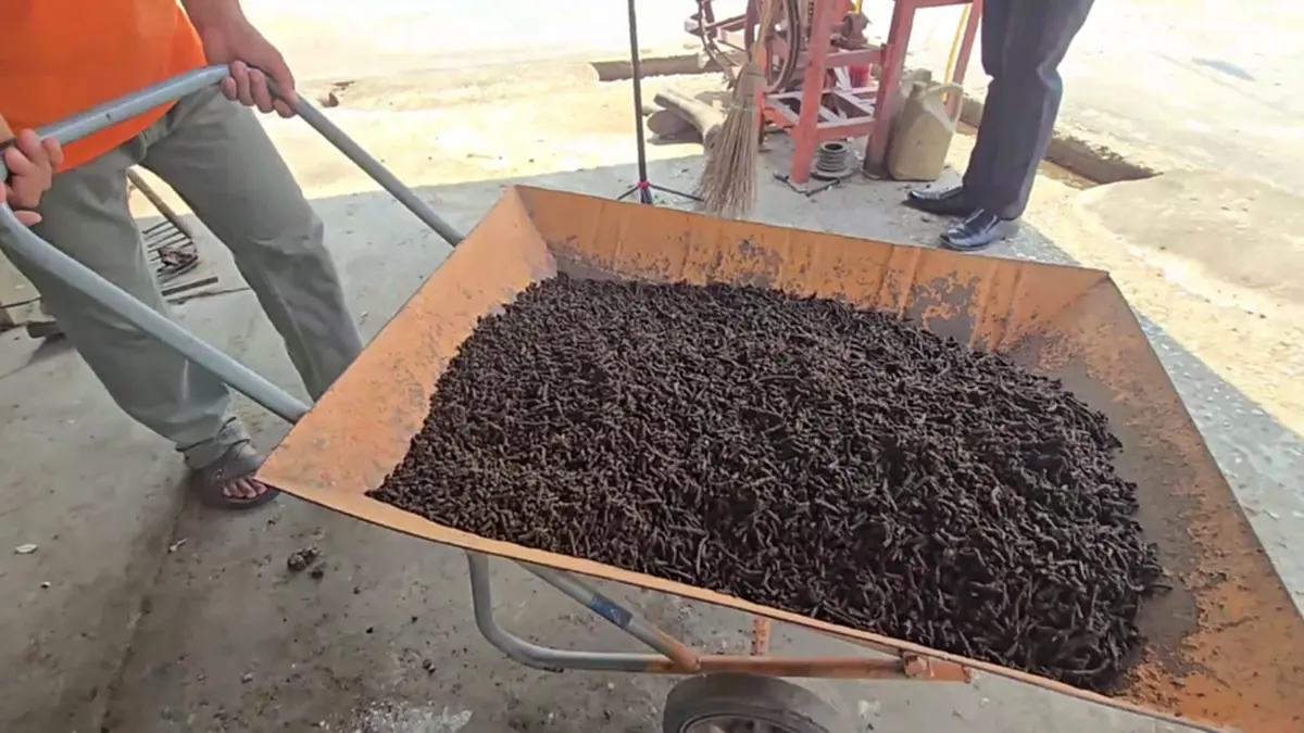 ปราชญ์อุทัยฯ วัย 78 ผุดปุ๋ยชีวภาพอัดเม็ดสู้ยุคของแพงลดต้นทุน