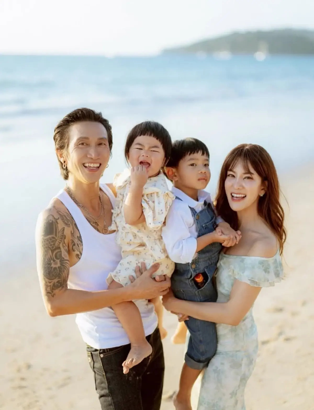  แจกความน่ารัก รับบทหมอนวดดูแลปู่ย่าตายาย เอ็นดูทั้งโซเชียล