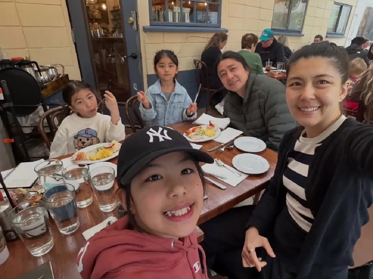 จากนักร้องสู่เจ้าของธุรกิจ ปั้นร้านอาหาร 6 สาขาในอเมริกา