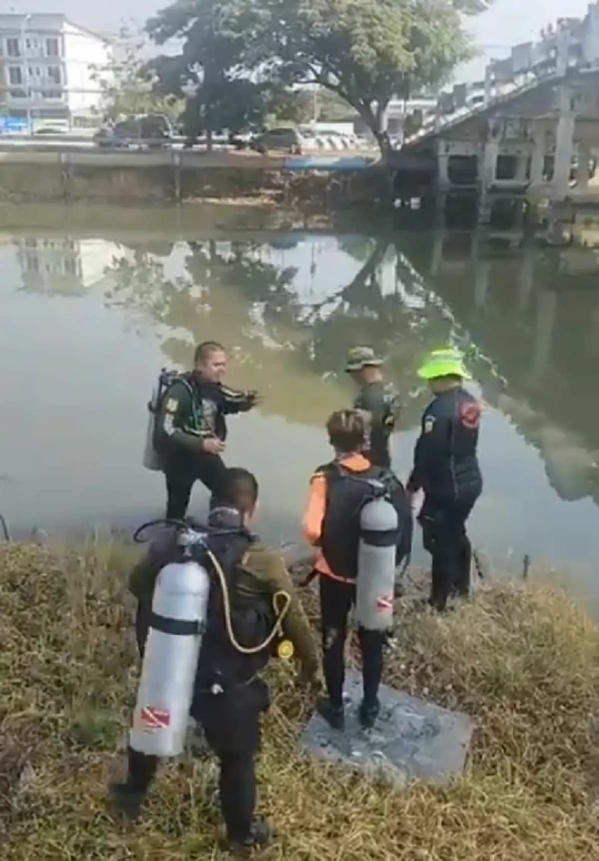 เศร้าสาว 17 ตัดสินใจลบตัวเอง ทิ้งจดหมายตัดพ้อถึงพ่อแม่