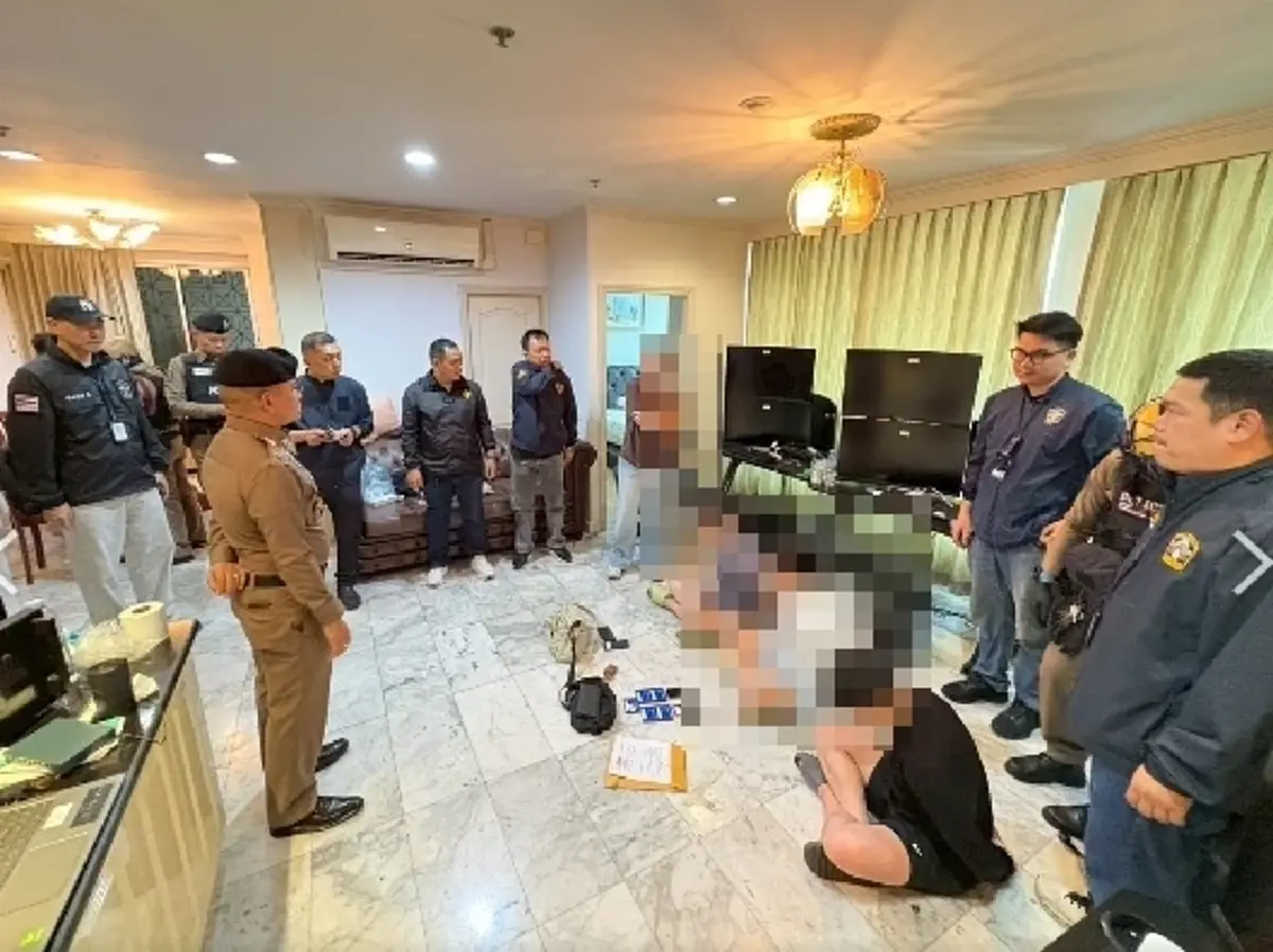 ทลายแก๊งเกาหลี เปิดฐานพนันออนไลน์ย่านสาทร–สามย่าน พบเงินสดอื้อ