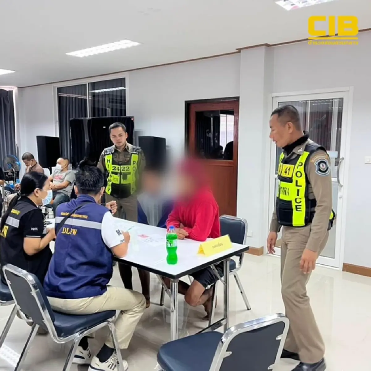 รวบขบวนการขนแรงงานเถื่อน 19 ราย คาแหล่งกบดาน เตรียมส่งต่อมาเลเซีย