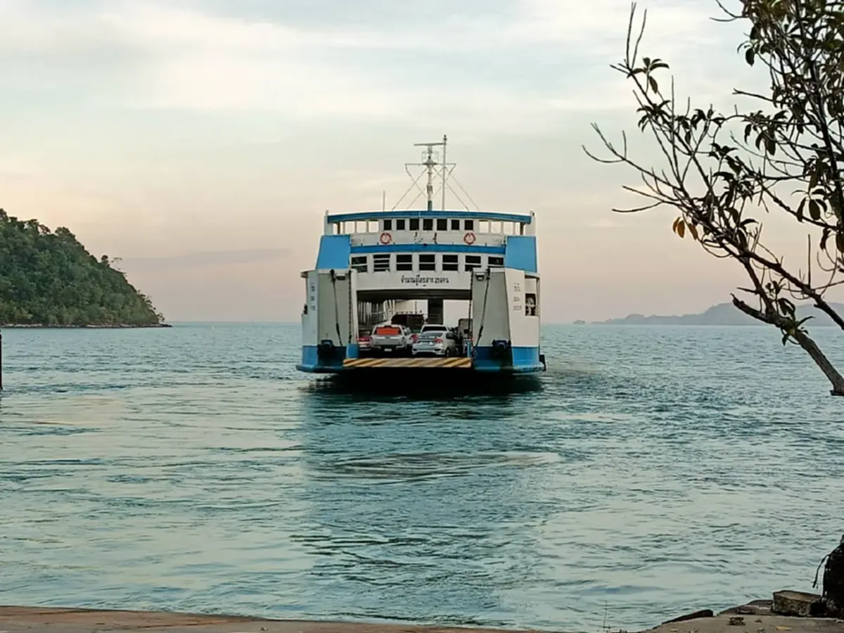 เปิดค่าโดยสารเรือเฟอร์รี่เกาะช้าง แจงชัดราคาใหม่ เริ่ม 10 เม.ย.