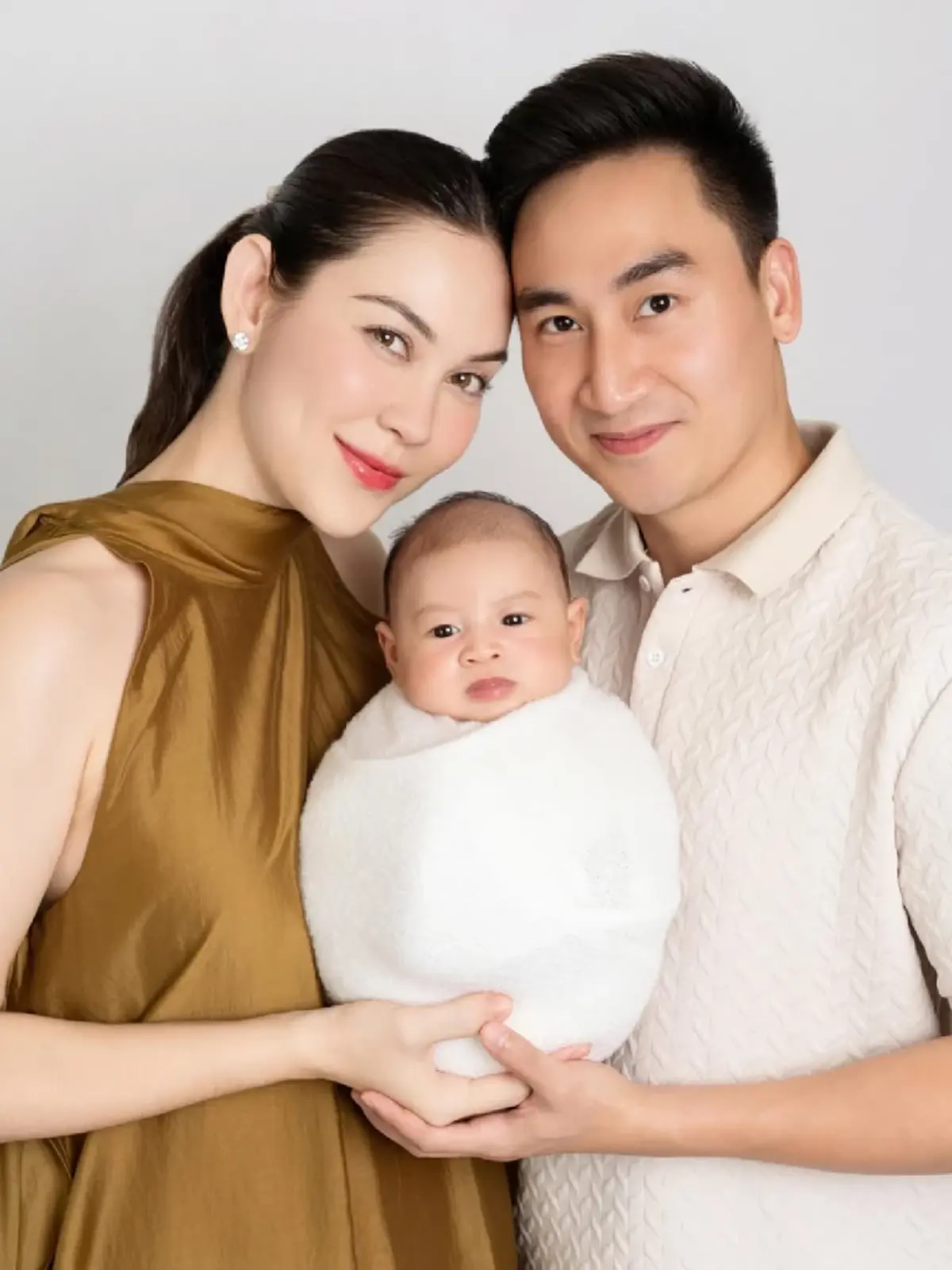 หลงลูกไม่ไหว แมท ภีรนีย์ รีวิวเลี้ยงลูก 3 เดือน ซึ้งคำว่า ‘รักแท้’