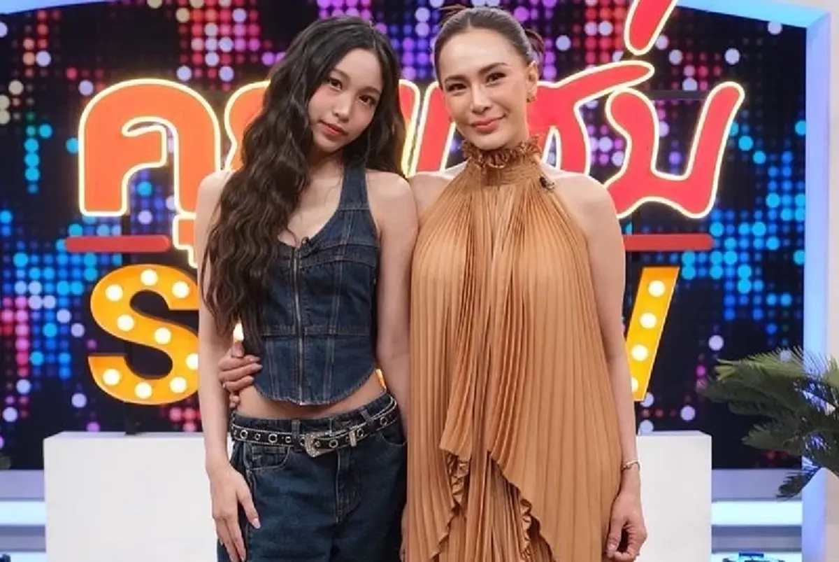 โตแล้วสวยมาก ลูกสาวอดีตนางแบบชื่อดัง ออร่าไอดอลพุ่งในวัย 16