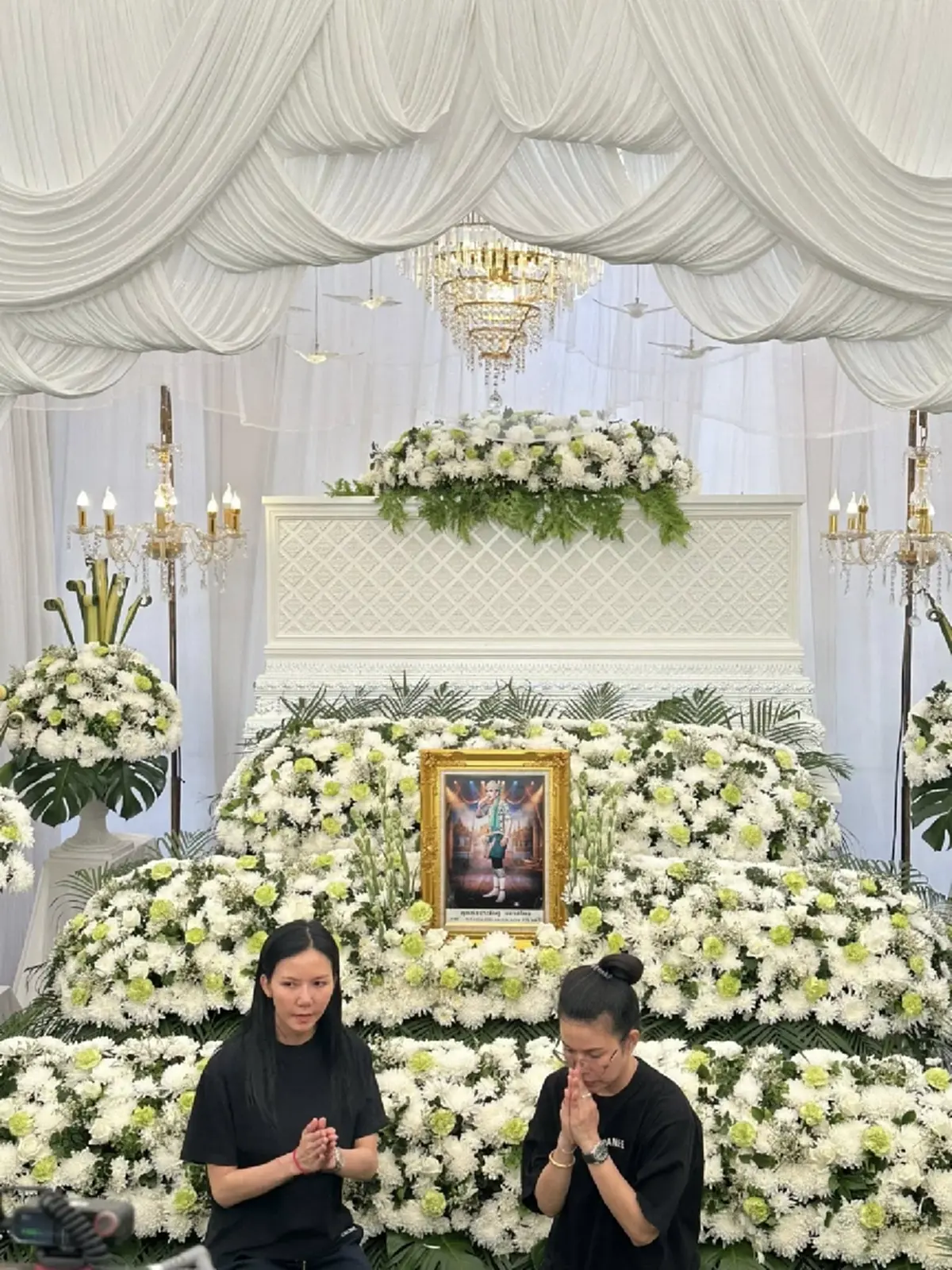 ขนลุก "จ๊ะ นงผณี" เผยเลขฝาโลง"พ่อประดิษฐ์" ตรงเลขห้องที่รพ.