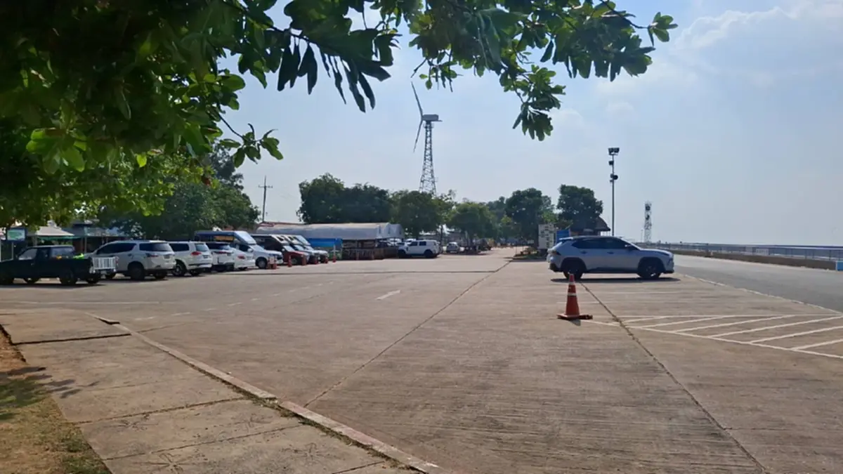 พิษน้ำมันแพง! กังหันลมเขายายเที่ยงซบหนัก นักท่องเที่ยวหาย