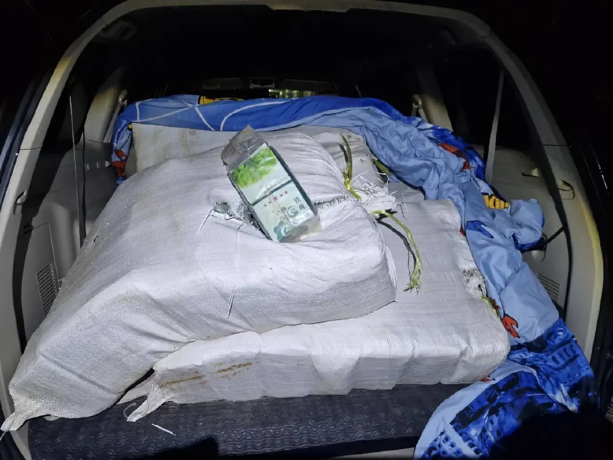 บุกรีสอร์ทยึดยาเค 200 กก. รวบ 4 วัยรุ่นขนหาเงินเที่ยวสงกรานต์