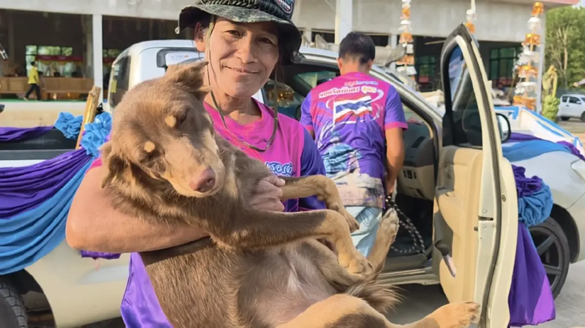 สุดยิ่งใหญ่! แห่รูปปั้น "จ่ามิน" วีรบุรุษภูมะเขือ ทำบุญ 100 วัน