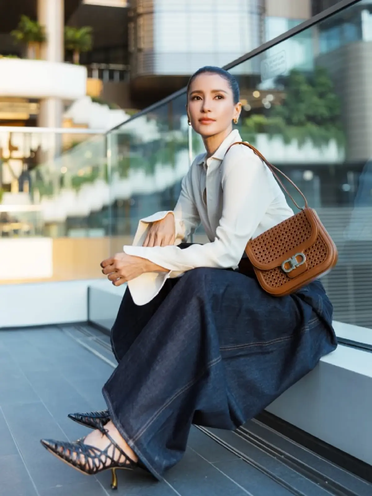 แอน ทองประสม เปิดมุมบ้านสุดร่มรื่น สวยเหมือนอยู่รีสอร์ต 