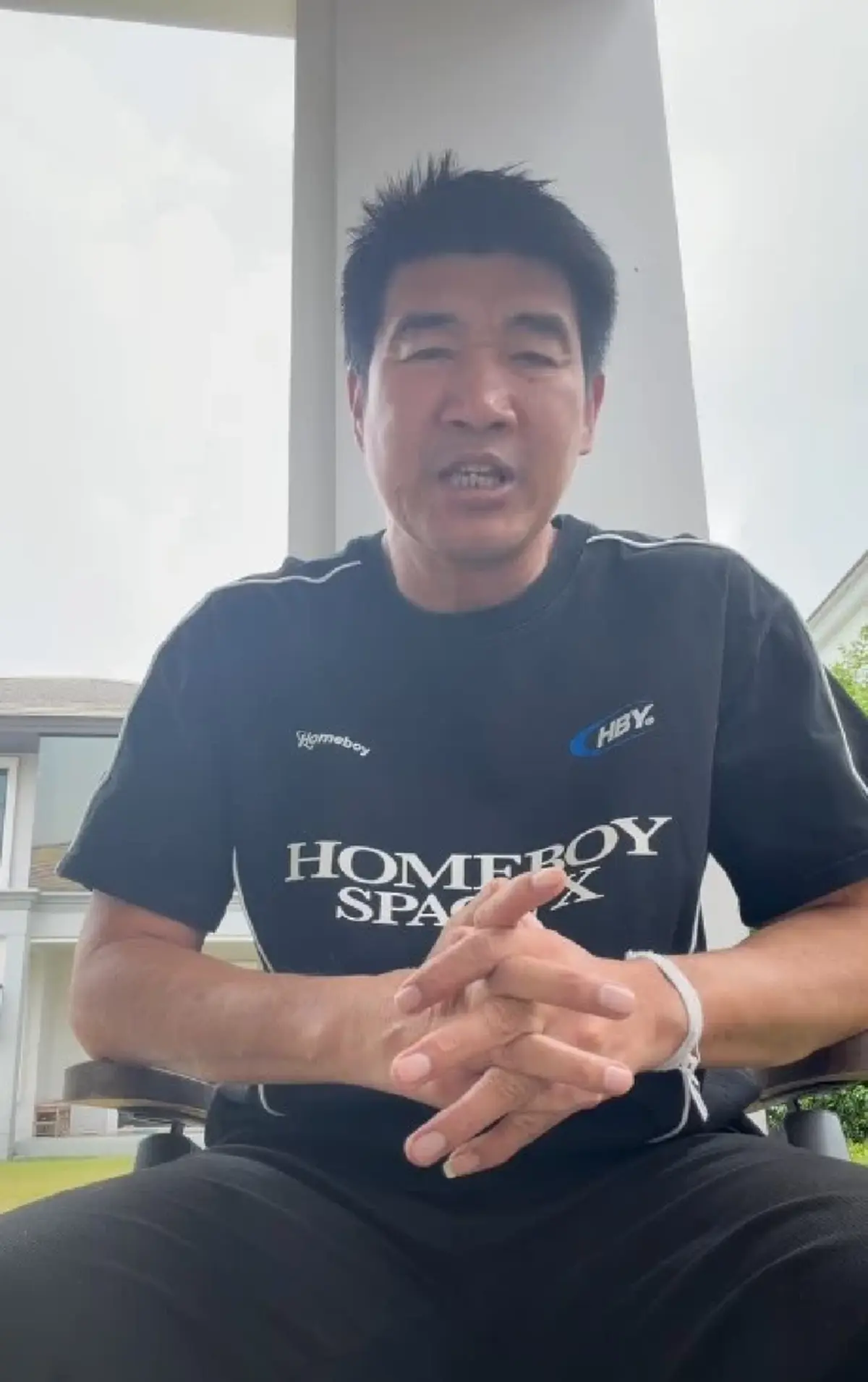 "สมรักษ์ คําสิงห์" มาเอง ตัดสินใจขอพูดเรื่อง "รถถัง-ONE" ตรง ๆ แล้ว 