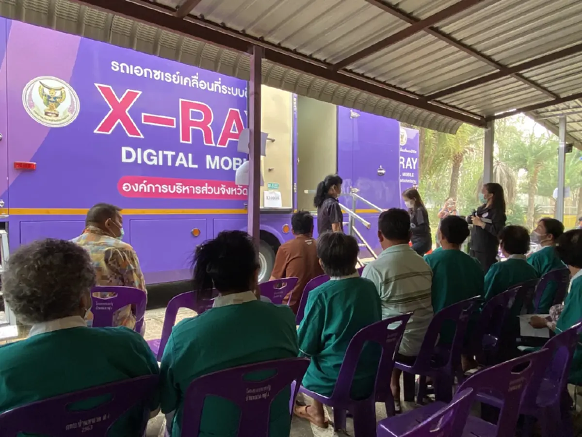 อบจ.น่าน รุกตรวจสุขภาพเชิงรุก! ส่งรถเอกซเรย์บริการถึงที่