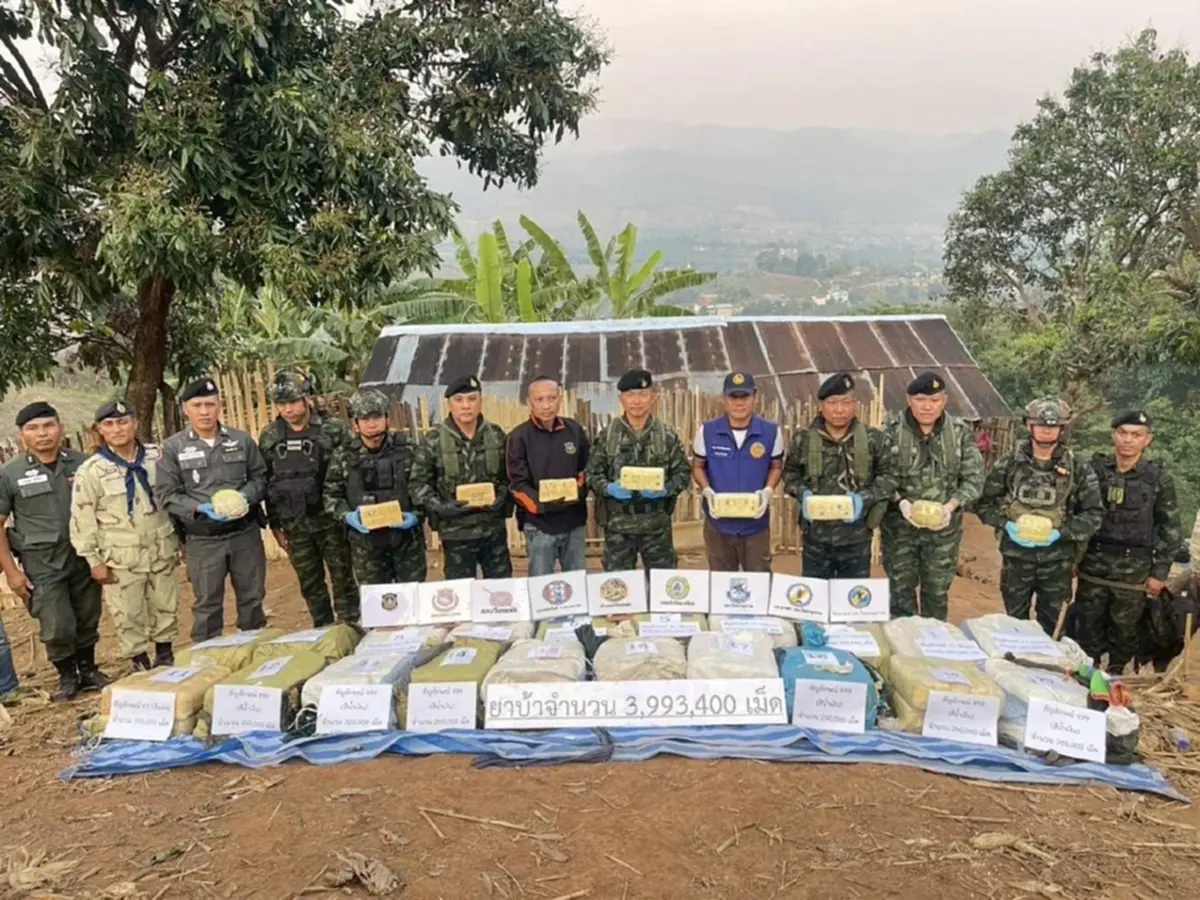 ผาเมืองสกัดยาเสพติดล็อตใหญ่! ยึดยาบ้าเกือบ 4 ล้านเม็ด พร้อมฝิ่น