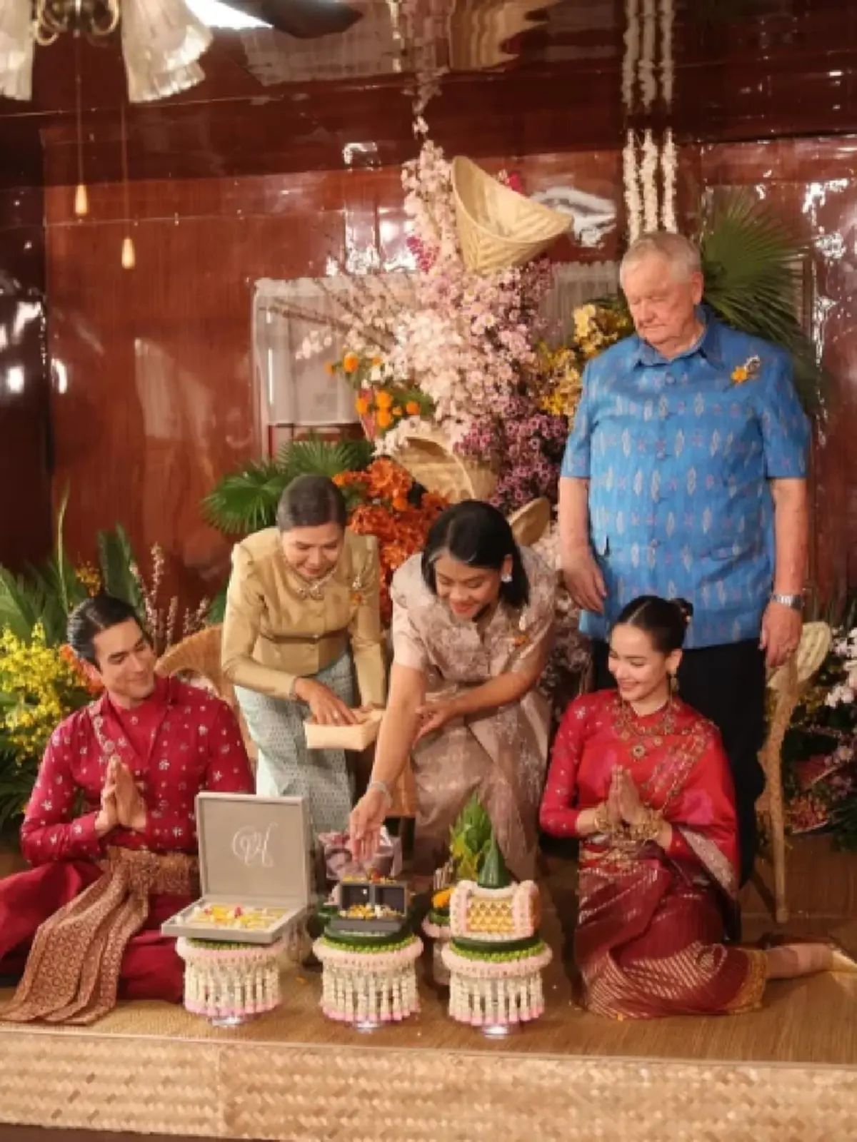 สมฐานะ เปิดคลังทองแท่งสินสอด "ณเดชน์" หอบมาสู่ขอ "ญาญ่า" จัดเต็ม