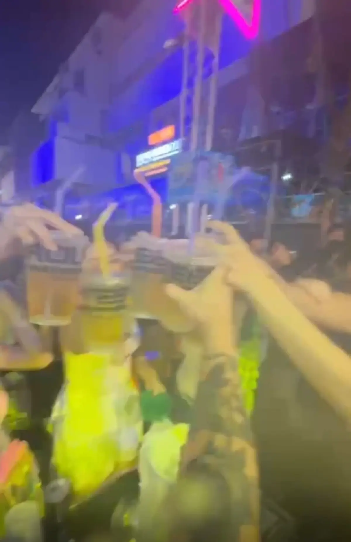 สาววัย33เล่นสงกรานต์ RCA อ้างถูกฉีดน้ำผสมยา ตร.เร่งตรวจสอบด่วน