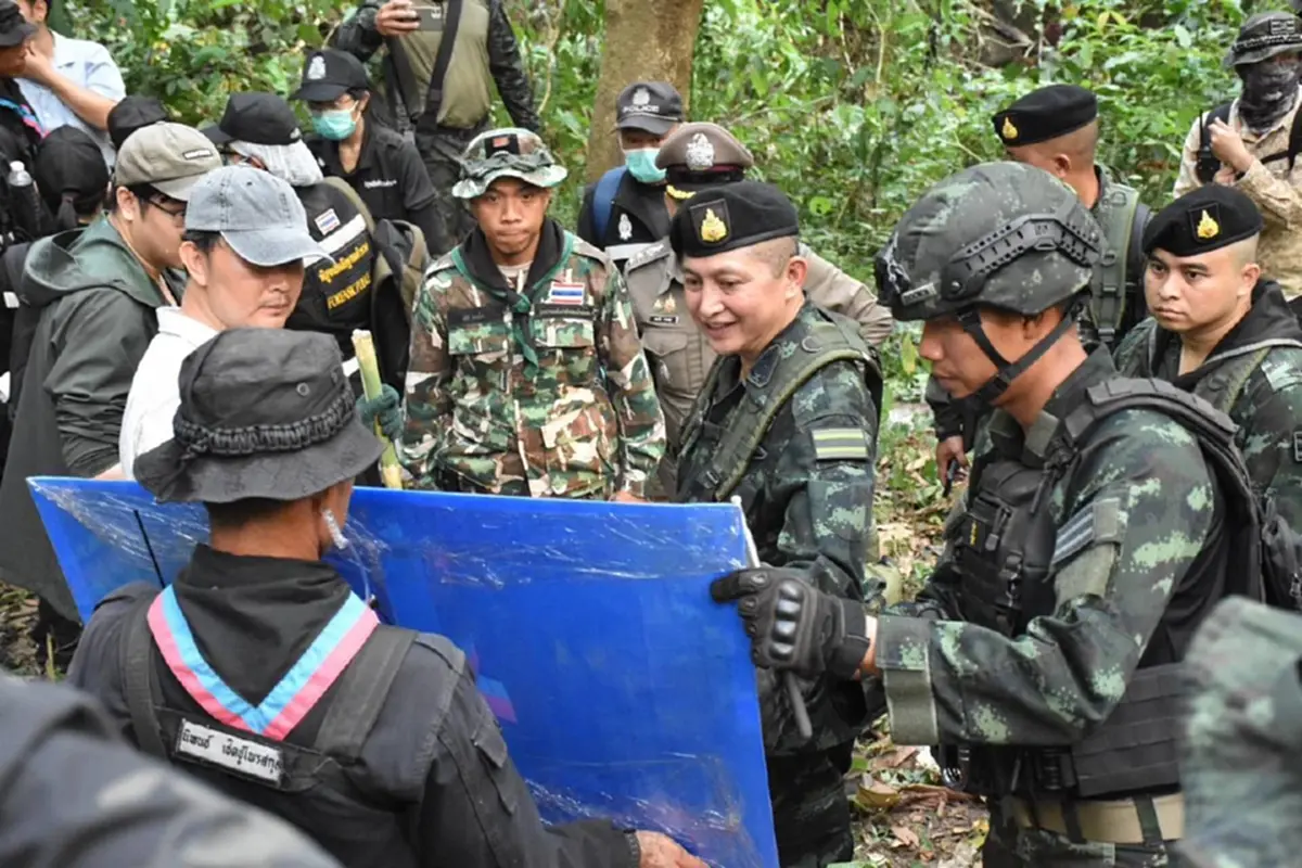 เดือดชายแดน! กองกำลังผาเมืองปะทะแก๊งค้ายา ยึดยาบ้า 1.15 ล้านเม็ด