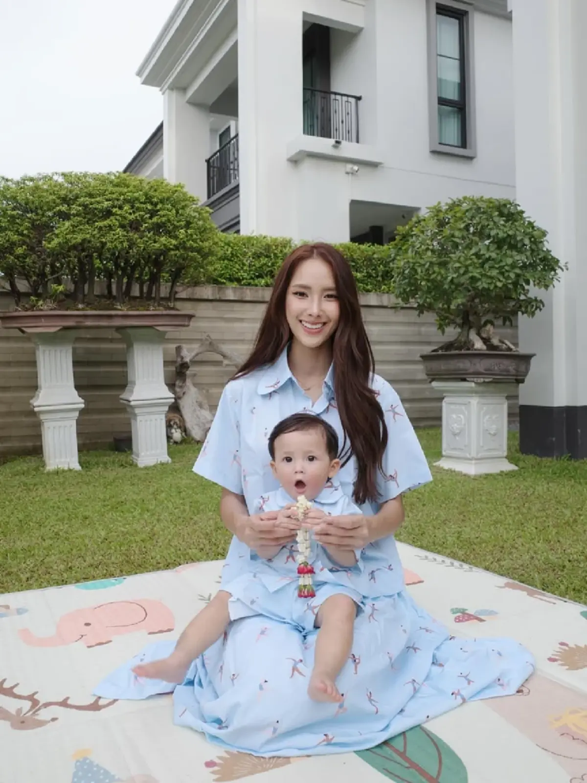 เกือบจำแทบไม่ได้ ใบหม่อน กิตติยา แปลงโฉมลุคสาวจีนอลังการ  