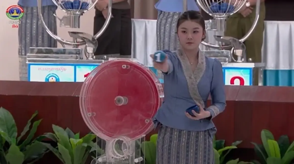 ตรวจหวยลาว3/4/69 ผลหวยลาววันนี้ สด 3 เมษายน 2569 หวยลาวออกอะไร