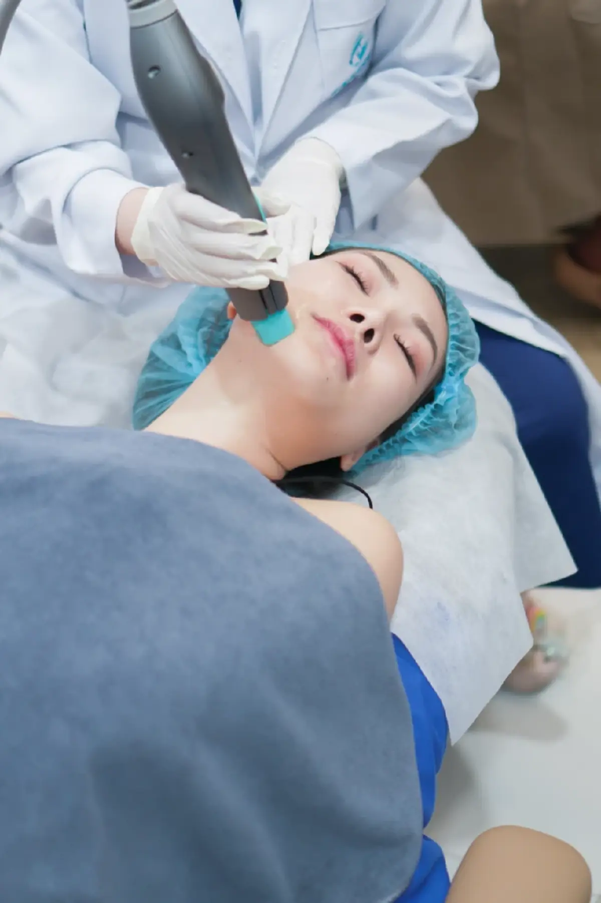 โปรแกรมoligio กับ oligio x ต่างกันยังไง