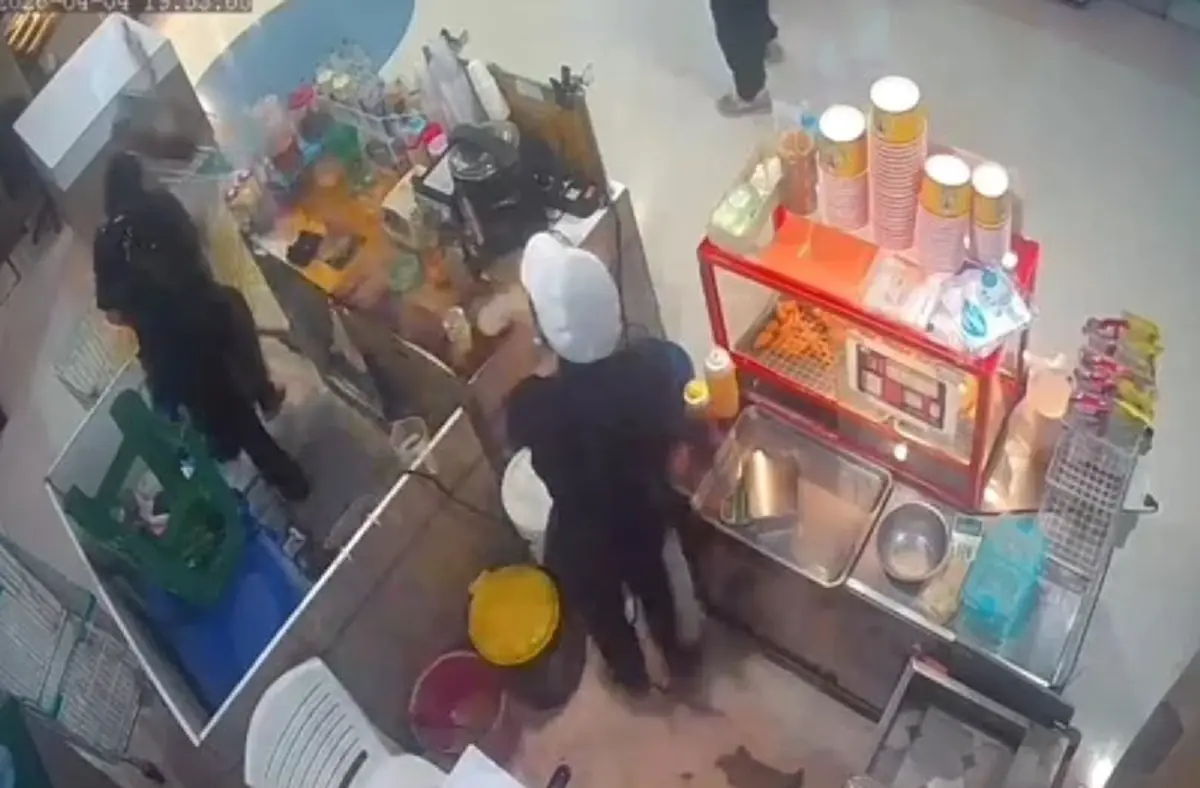 รวบแล้ว สาวสาดน้ำมันใส่เพื่อน ยอมสารภาพปมแค้นที่แท้จริง 