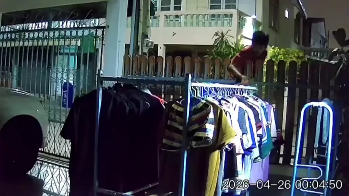 วงจรปิดจับชัด! โจรโรคจิตปีนบ้านสอยชุดชั้นในยกพวงหนีลอยนวล