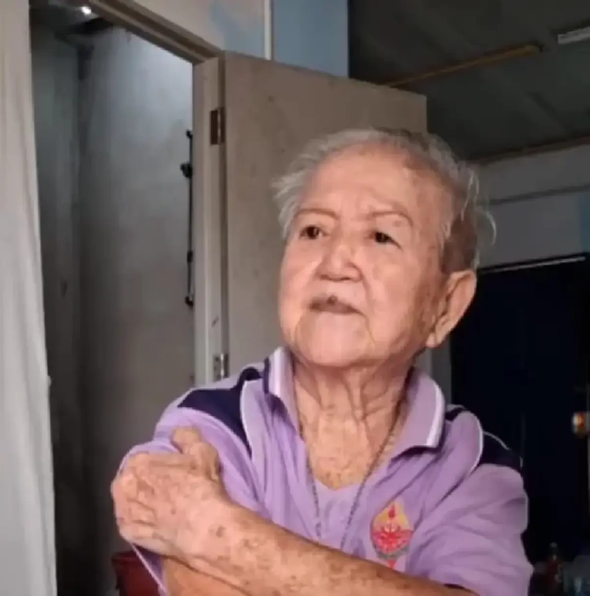 โอละพ่อ เอ็ม เอกชาติ โต้หนังคนละม้วน หลังโดนแฉไม่ดูแลยายแบงค์