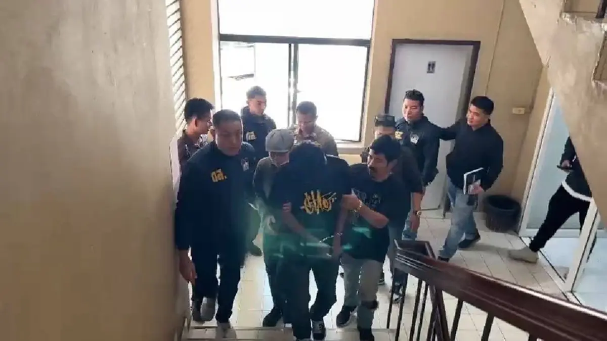 สาว 14 จากร่าเริงกลายเป็นซึมเศร้า แม่รู้ความจริงหัวใจแทบสลาย