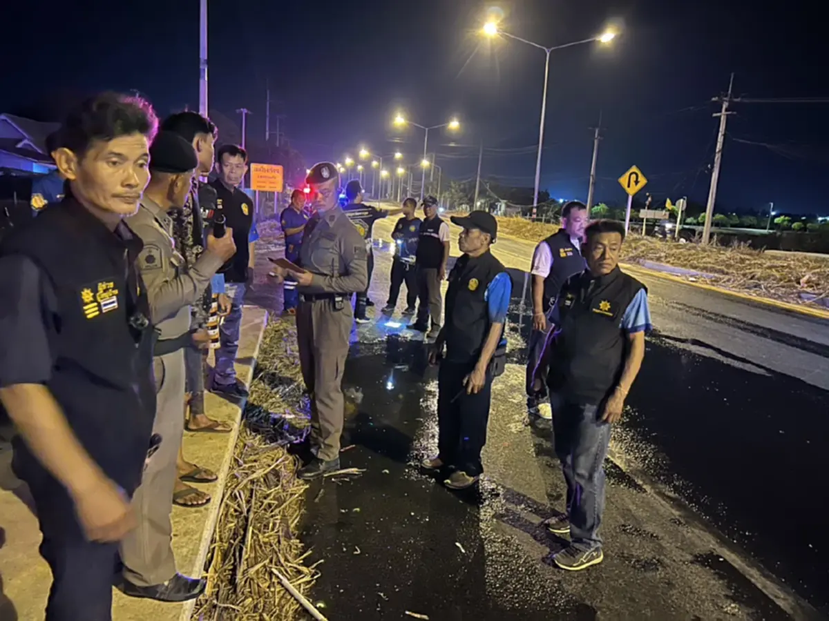 นัดเคลียร์ไม่จบ! หนุ่มยะลาถูก 20 รุมทำร้าย เพื่อนแค้นเผา จยย.วอด