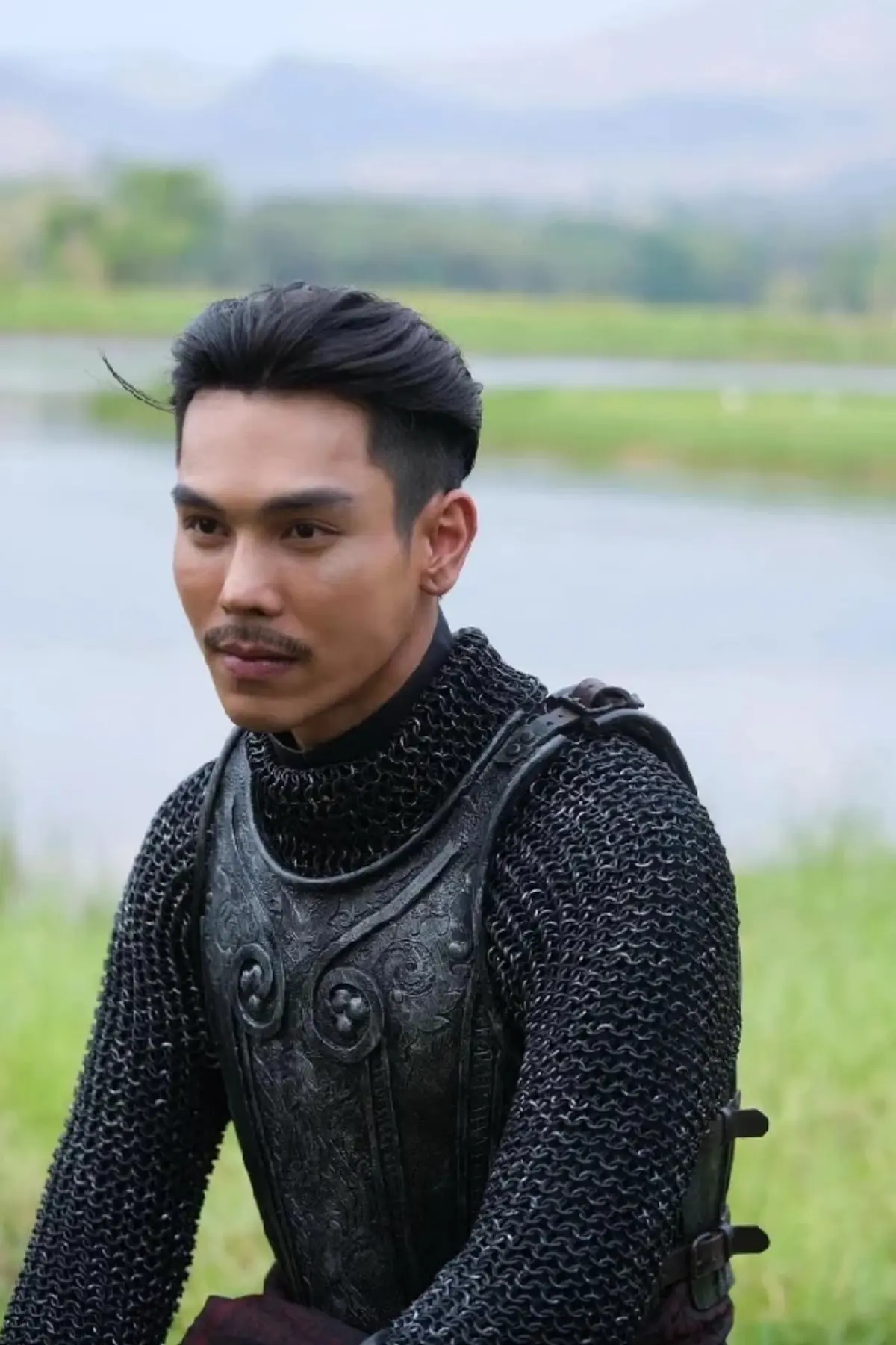 ตรี ภรภัทร พระเอกในบท พระนเรศ เพิ่งรู้คือทายาทเครื่องดื่มแบรนด์ดัง