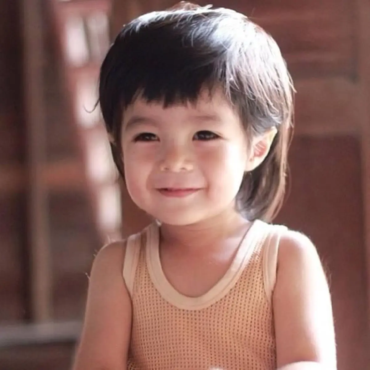  “น้องเมลิค” วันเฉลิมทองเนื้อเก้า ออร่าพระเอกพุ่ง แฟนคลับฮือฮา