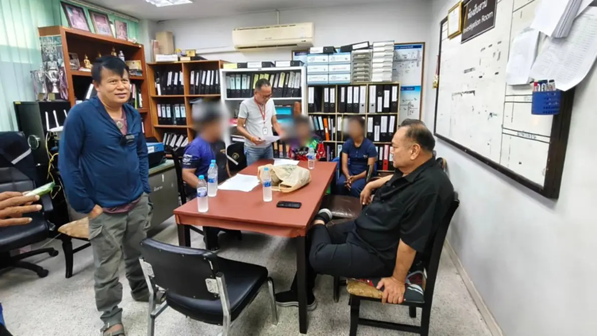 จับแก๊งลักตัดสายไฟสามพรานทำมืดทั้งตำบล ยึดทองแดงเพียบ