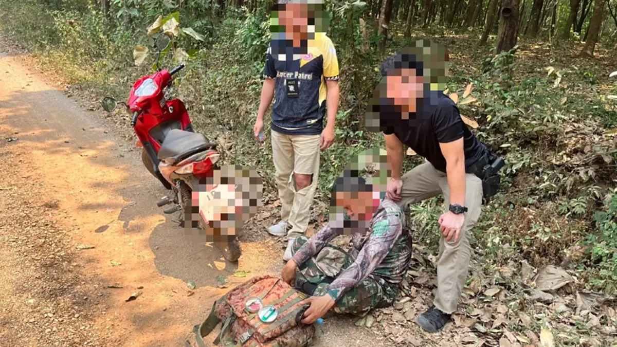 ยุทธการพิทักษ์เมืองพะเยา รวบ อส.อำเภอภูกามยาว พร้อมยาบ้า-ปืนยาว