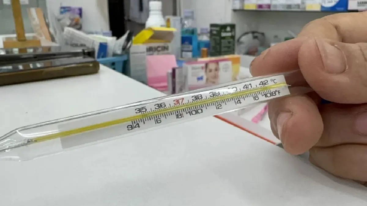 โป๊ะแตก ร้านยาโทษอากาศร้อน จนปรอทแตก สุดท้ายโดนรวบหลักฐานเพียบ