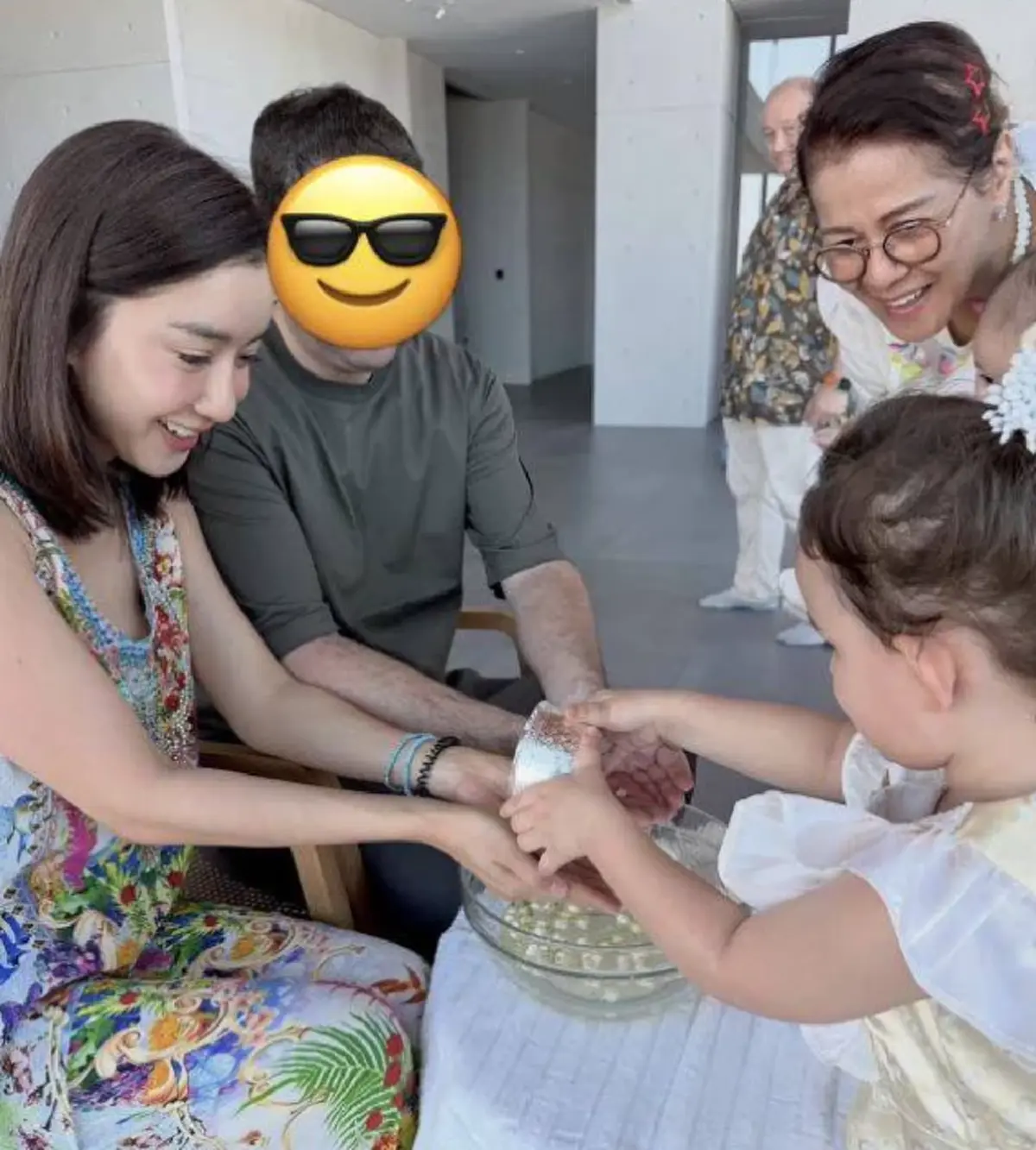 เปิดโฉมหน้า สามี "ไอซ์ อภิษฎา" ชัดๆ ครั้งแรก หล่อดูดีมาก