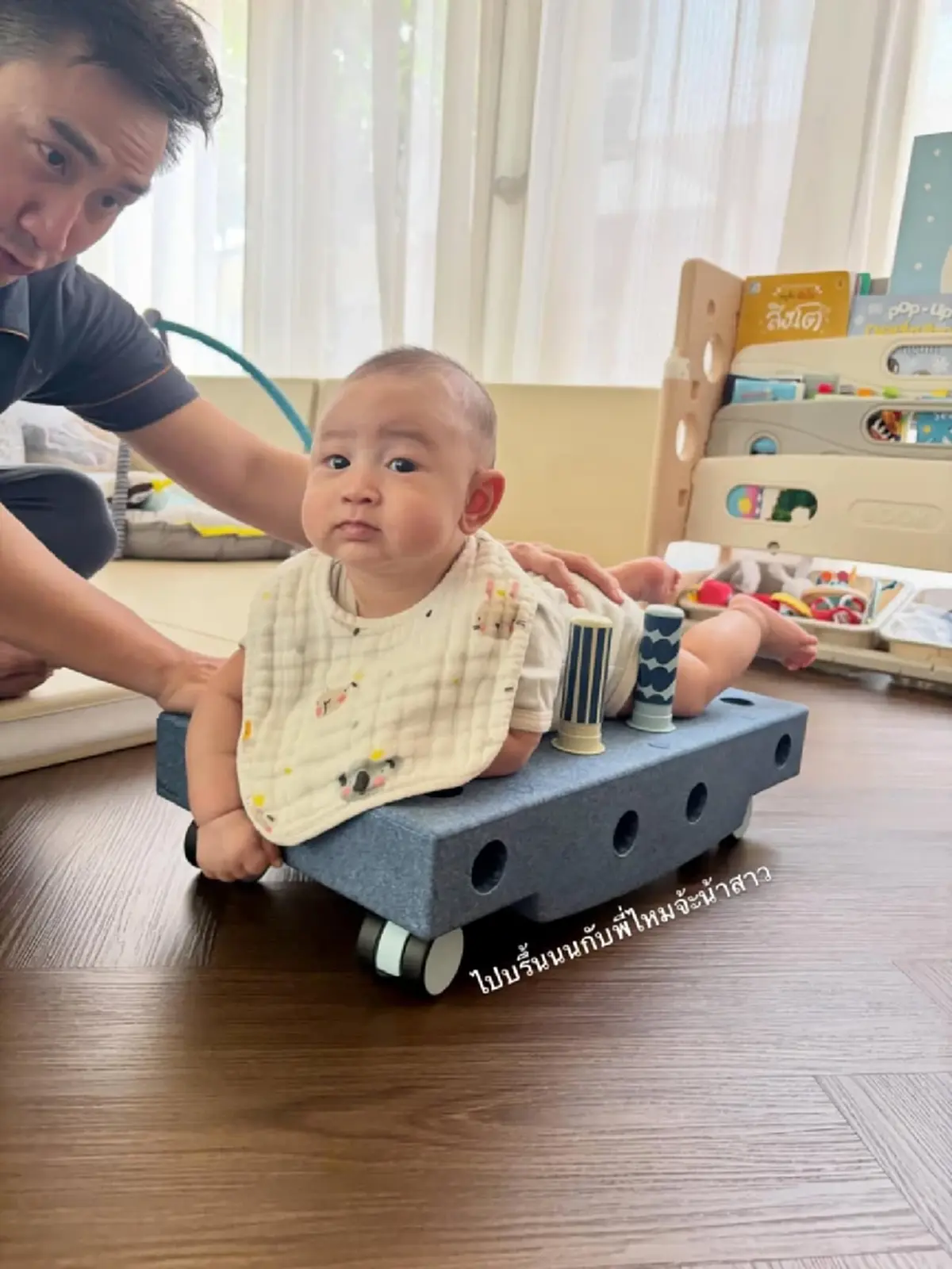 หลงลูกไม่ไหว แมท ภีรนีย์ รีวิวเลี้ยงลูก 3 เดือน ซึ้งคำว่า ‘รักแท้’