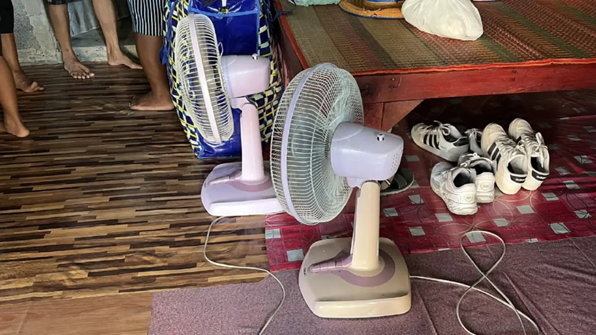 สลด! ยายบุรีรัมย์วัย 90 บ่นร้อนไม่ไหว ก่อนสิ้นใจคากองความร้อน