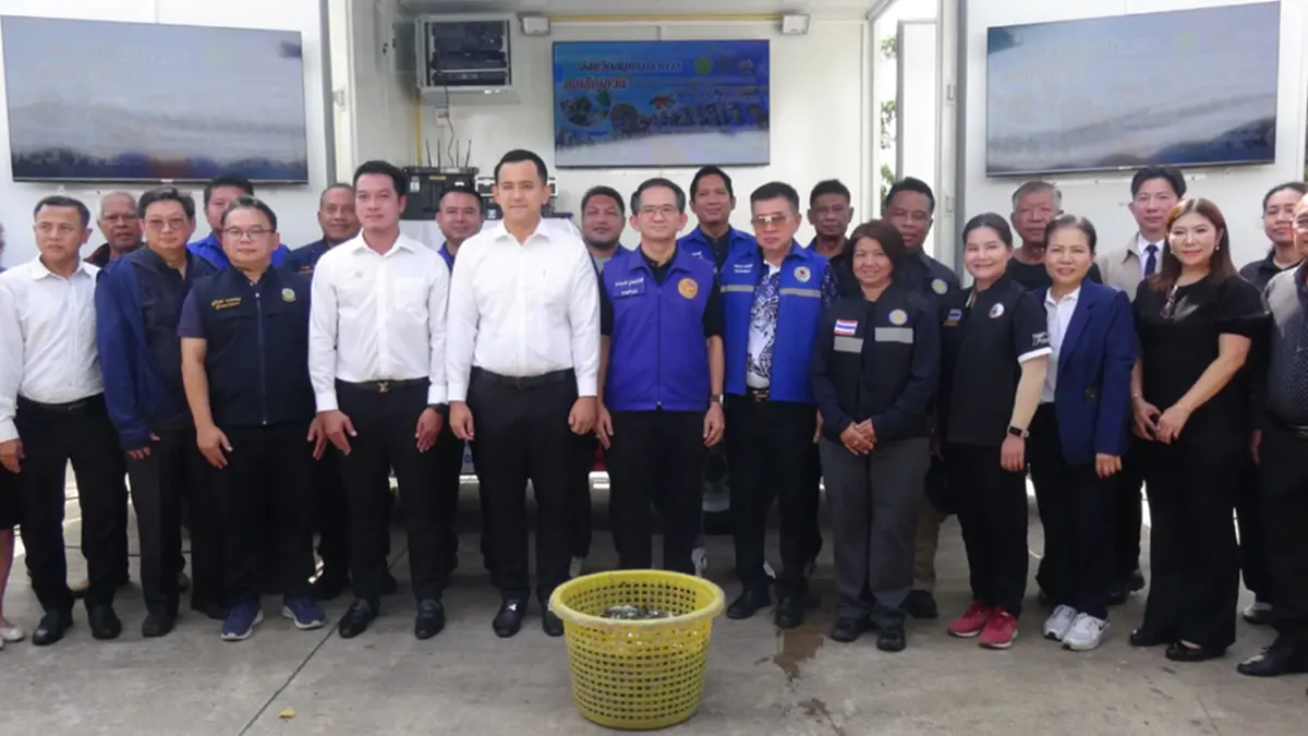 ระดมกว่า 100 ชีวิต ลงคลองล่าปลาหมอคางดำ ชาวบ้านแห่นำกลับทำอาหาร