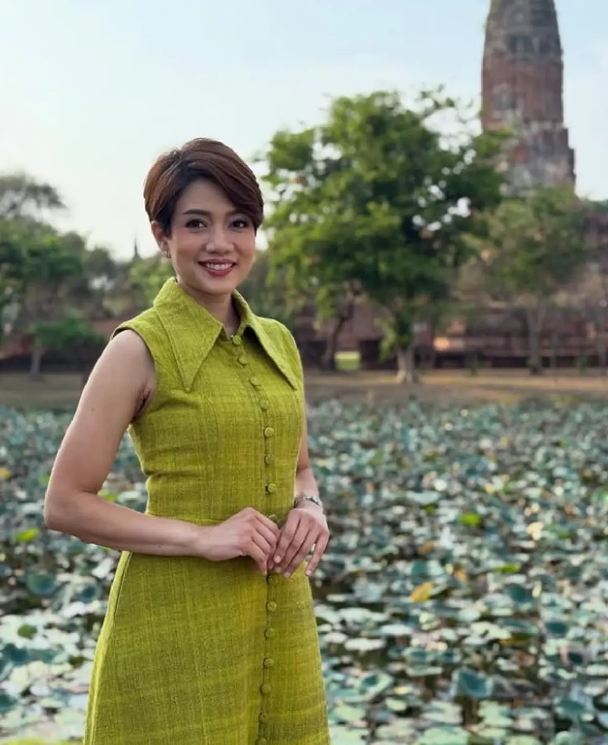 "ดาว อภิสรา" ผู้ประกาศข่าวสาวโบกมือลาช่องดัง แฟนๆ ส่งกำลังใจล้น