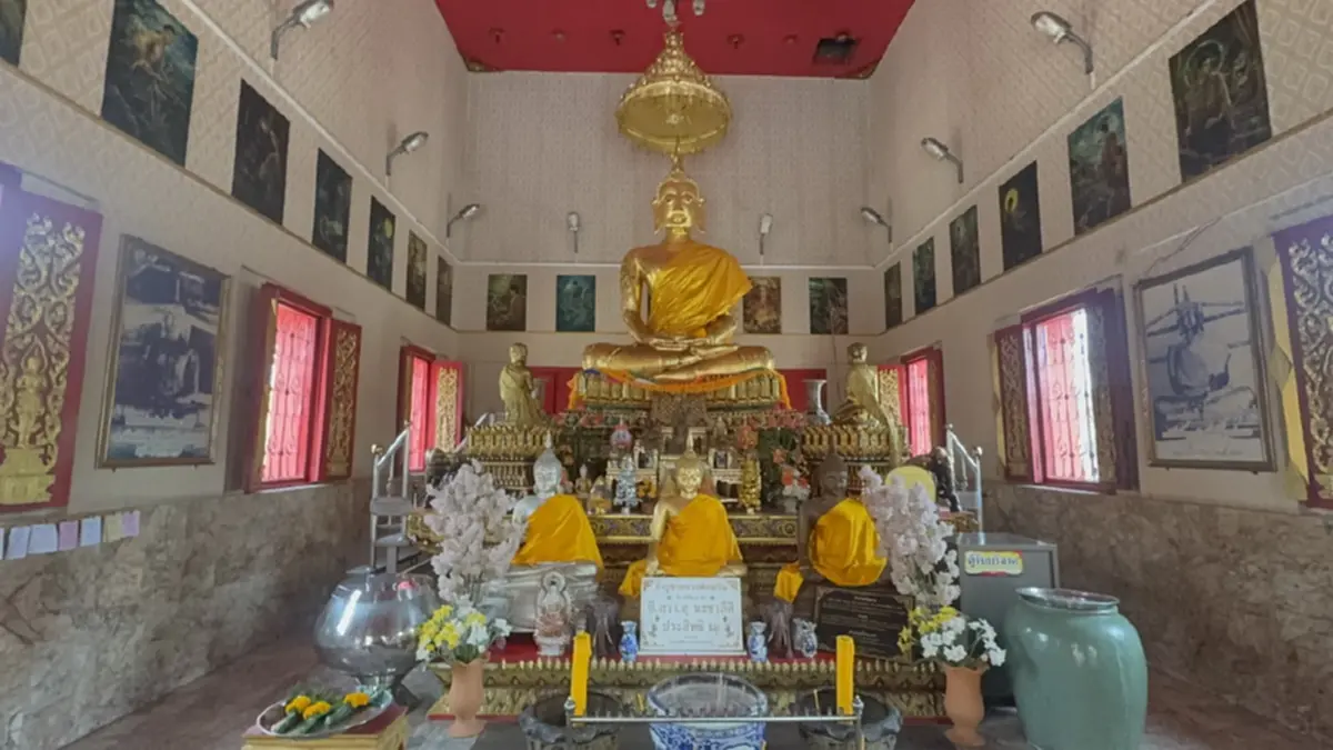 โจรตีเนียนกราบพระประธาน ก่อนฉวยโอกาสลักพระพุทธรูปวัด