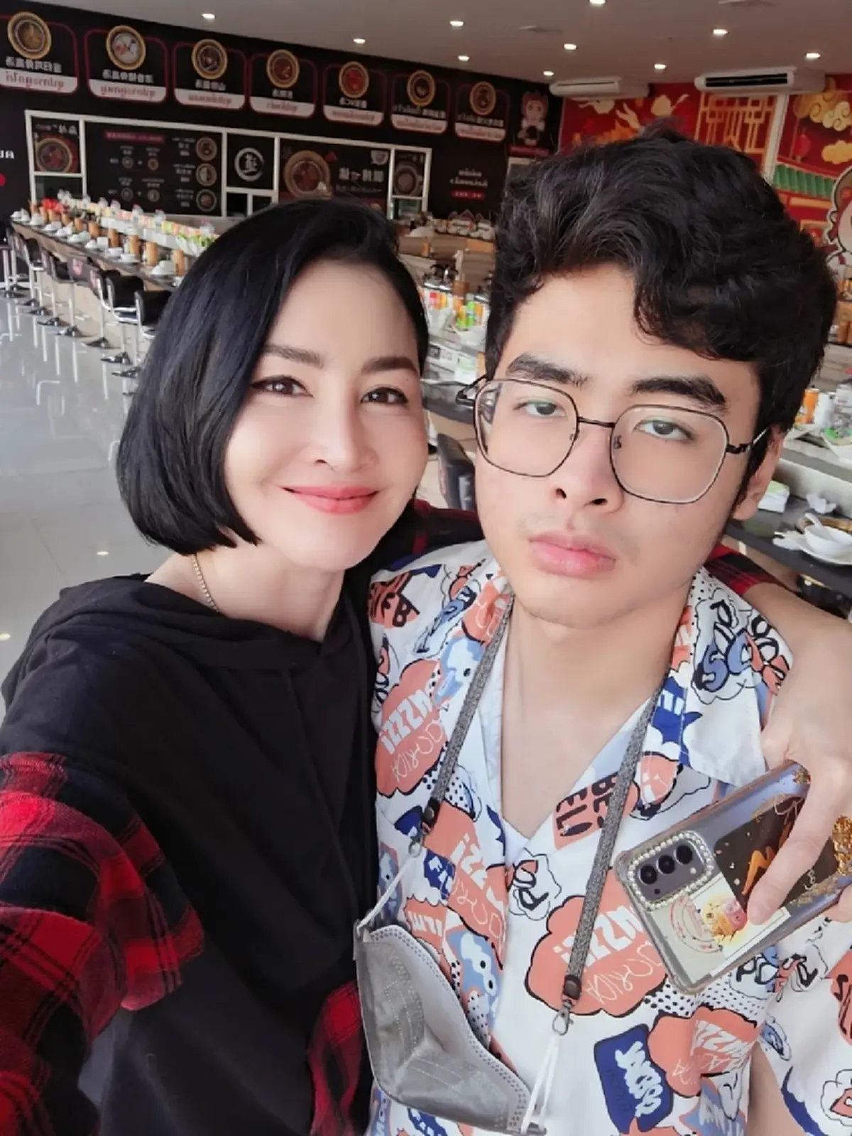 “ษา วรรณษา” เปิดใจซึ้ง ลูกชาย “เซย์เดย์” โตเป็นหนุ่มวัย 20 ปี