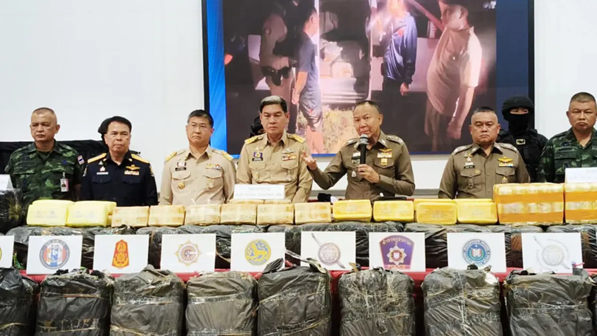 เปิดปฏิบัติการล่าขบวนการยานรก ยึดยา 7.1 ล้านเม็ด รวบ 3 ผู้ต้องหา