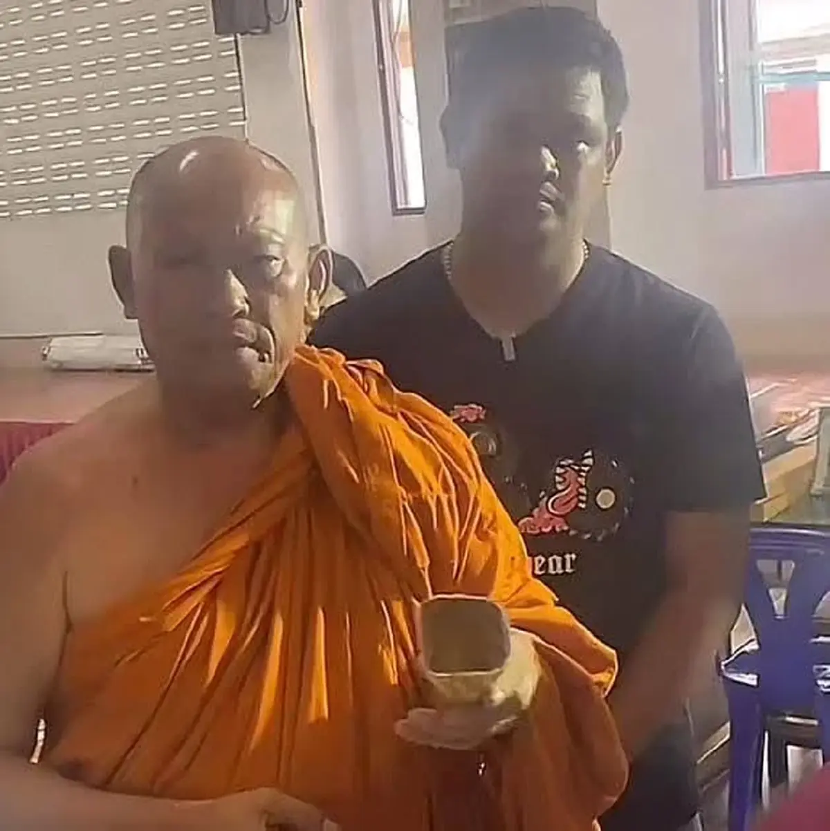 ช่างหล่อทอง ร่ำไห้ทันที นาทีผ่าพิสูจน์พระเกศทองคำ เห็นข้างใน