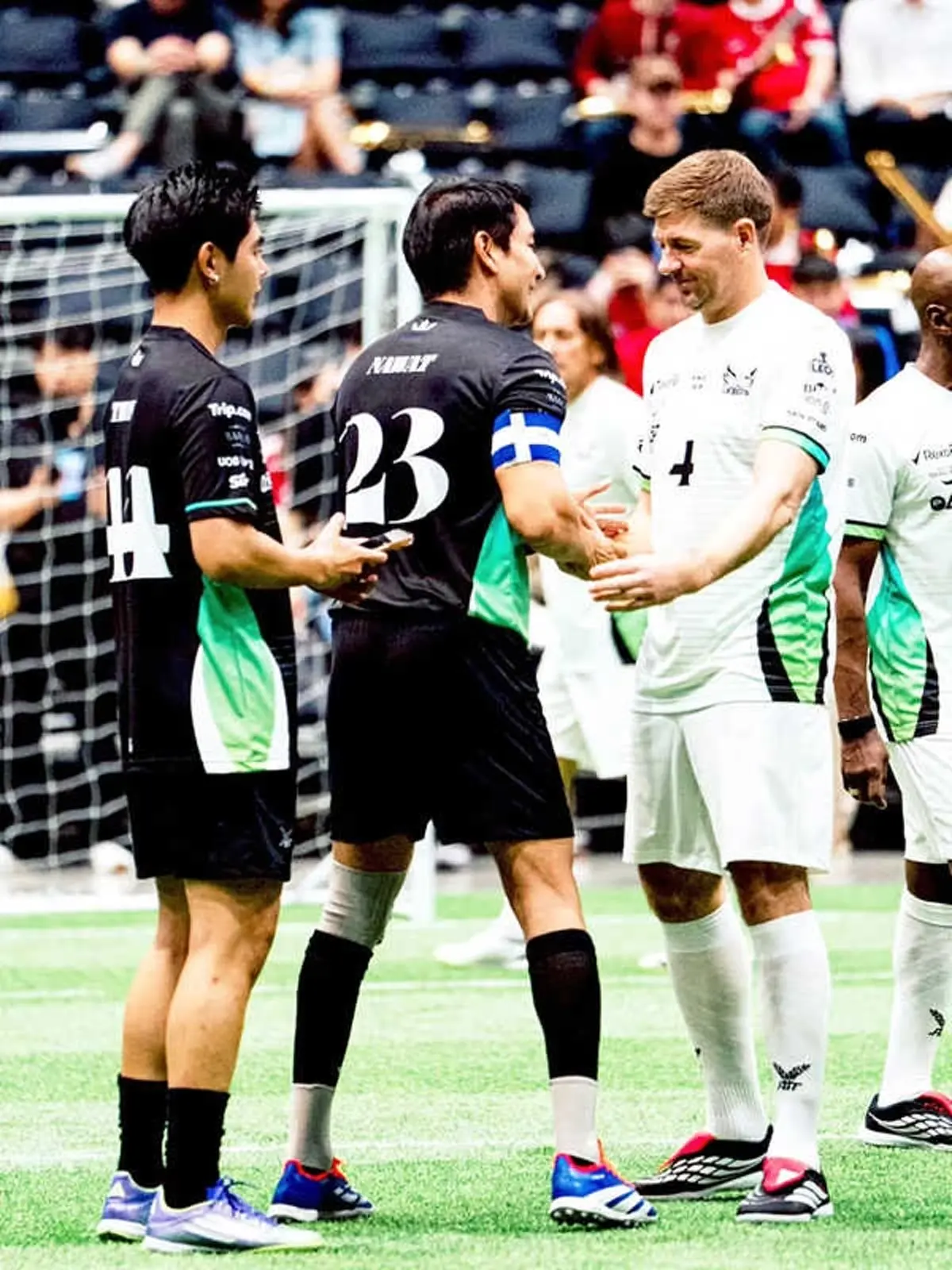 ป้อง ณวัฒน์ โดนทัวร์ลงสนั่น แก้แคปชั่นแล้ว แต่ดราม่ายังลุกลาม