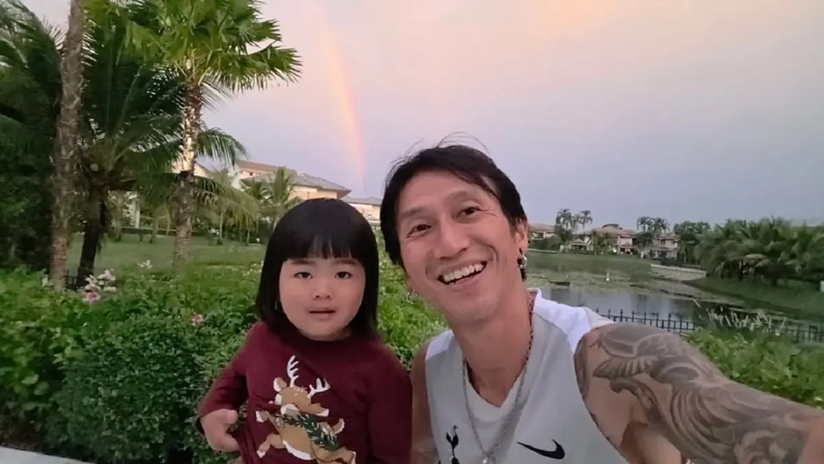 ตูน - ก้อย เปิดวิวหลังบ้าน  เจอสายรุ้งคู่เต็มตาเหมือนภาพฝัน