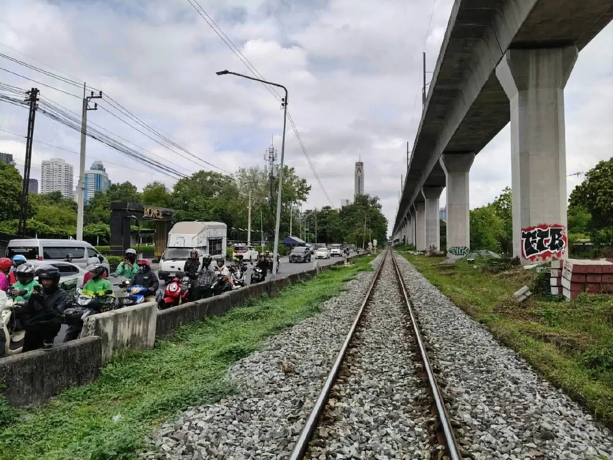 รฟท. แจงชัดข้อเท็จจริง หลังคนเข้าใจผิดคิดว่า รถไฟวิ่งเข้าไปชนคน