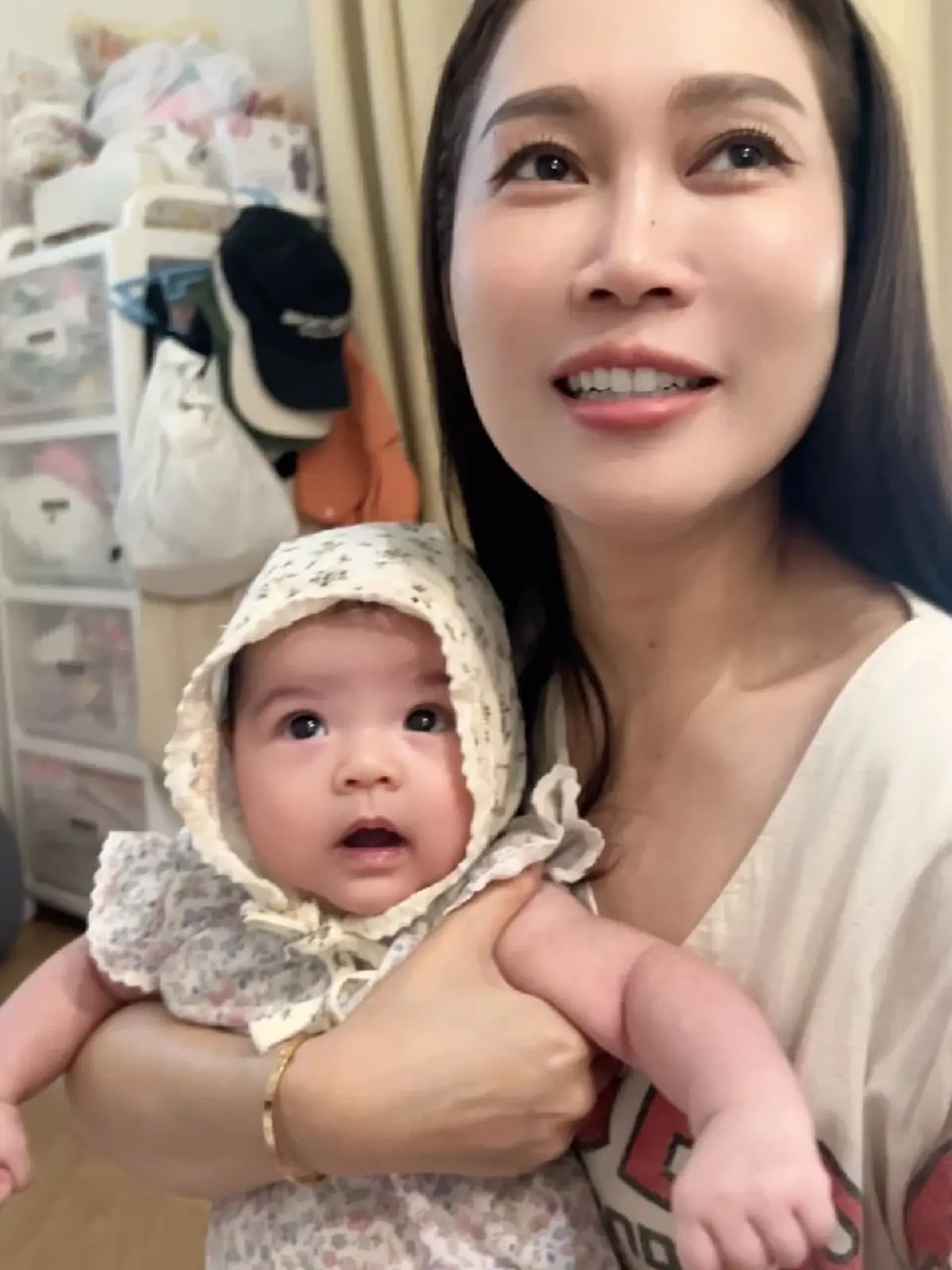 ส่องภาพล่าสุด "น้องเคล" ลูกสาว "กอล์ฟ อนุวัฒน์" ยิ่งโตยิ่งสวย  