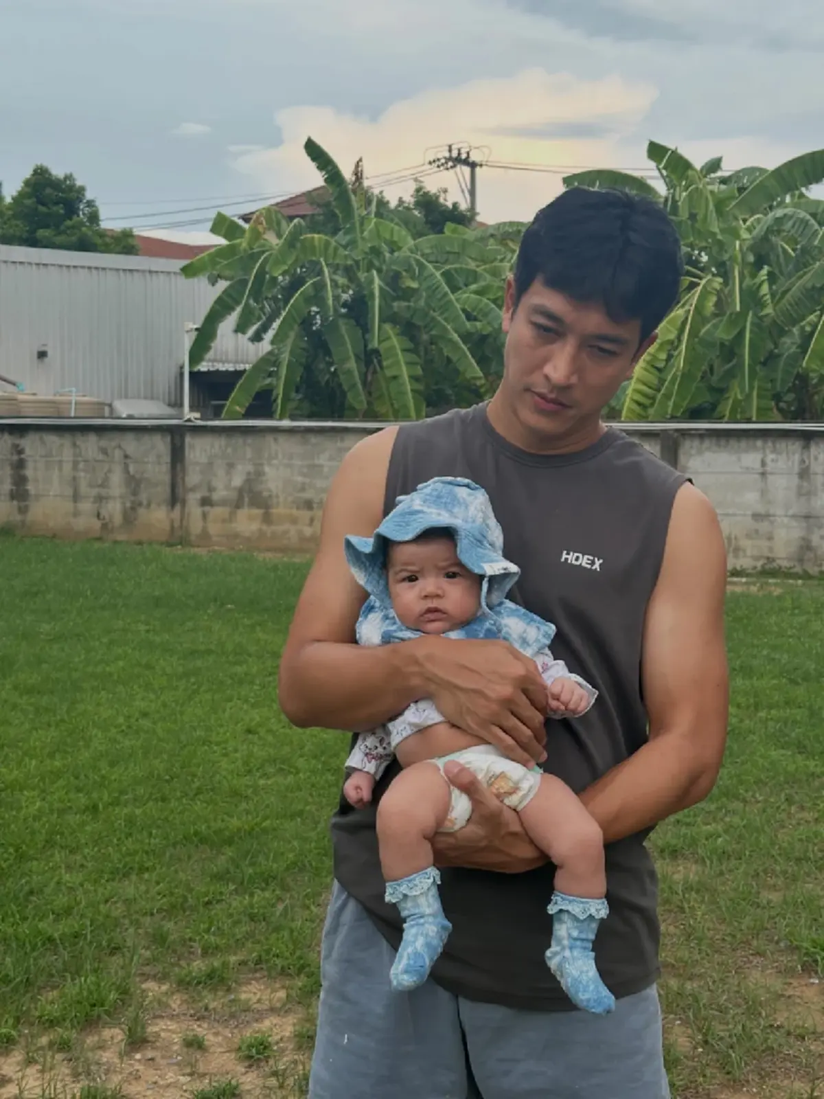 ส่องภาพล่าสุด "น้องเคล" ลูกสาว "กอล์ฟ อนุวัฒน์" ยิ่งโตยิ่งสวย  